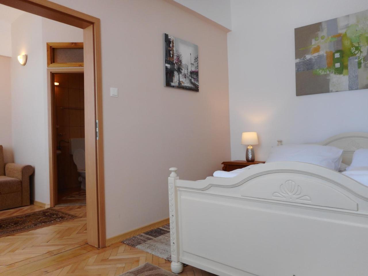 Hotel Holiday Victoria Viktóriaváros Kültér fotó